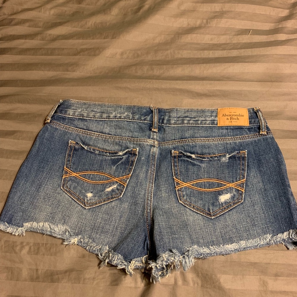 Shorts - Picture 2 of 2